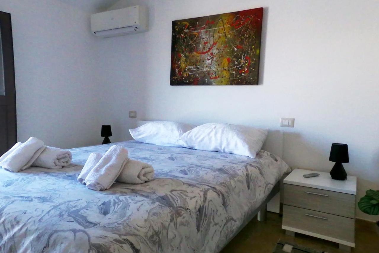 West Sardinia Apartment 2 Cabras Luaran gambar