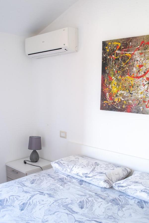 West Sardinia Apartment 2 Cabras Luaran gambar